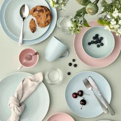 Relief tallerken 22 cm dusty green