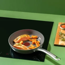 Renew+ stekepanne 24 cm grå