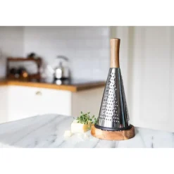 Rita rivjern med akasietre 27 cm