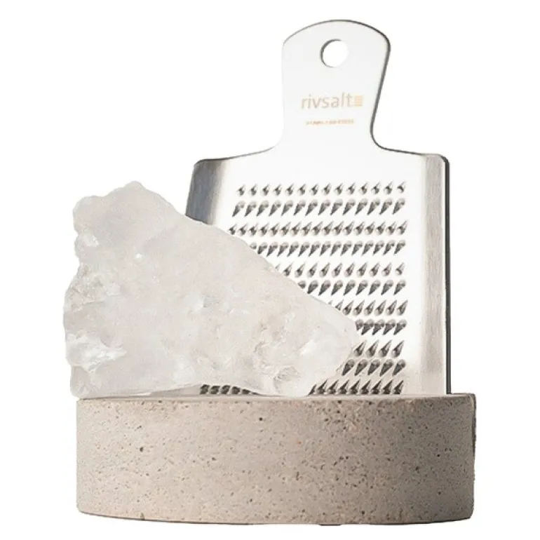 Rivsalt 001 med stativ i svensk betong