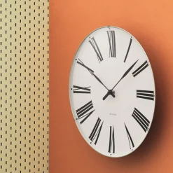 Roman veggur 48 cm hvit