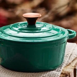 Rund støpejernsgryte 20 cm 2L grønn