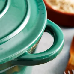 Rund støpejernsgryte 20 cm 2L grønn