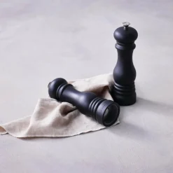 Salt- og pepperkvern 21 cm matte black