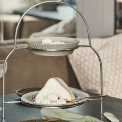 Sana tallerkenstativ silver finish