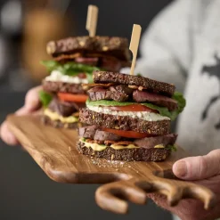 Serveringsbrett 36x21x1,5 cm akasietre