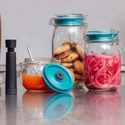 Sett: 3 lokk 1 pumpe 3 stoppers grønn