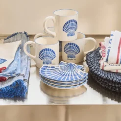 Shell stoneware serveringsfat 15x17 cm hvit/blå