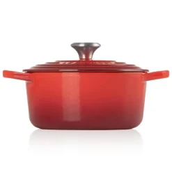 Signature støpejernsgryte rund 22 cm cerise