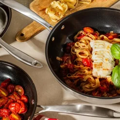 Signerat wok 28 cm rustfritt stål