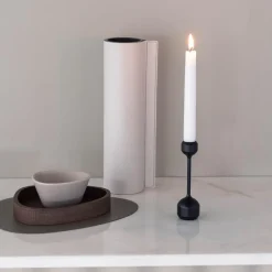 Silhouette lysestake 14,5 cm svart