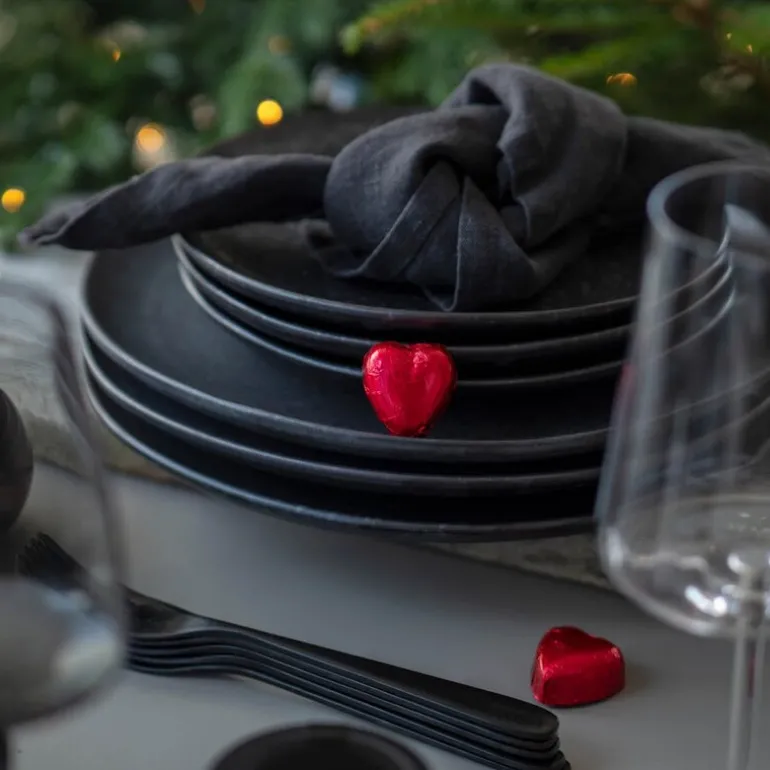 Sjokoladehjerter liker deg rød