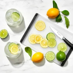 Skjærebrett 27 cm hvit/svart