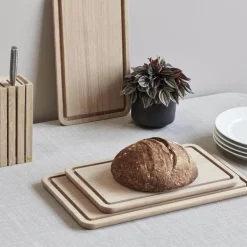 Skjærefjøl m/rand 40x24 cm eik natur