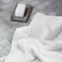 Spa håndkle 70x140 cm hvit