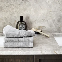 Spa vaskeklut 30x30 cm lys grå