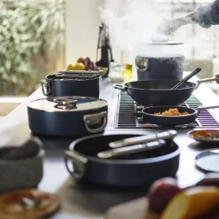 Space gryte m/lokk 5,5L 25 cm midnight blue