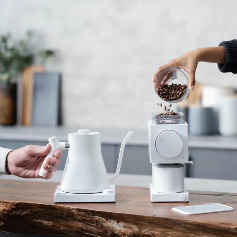 Stagg EKG elektrisk vannkoker 0,9 L hvit