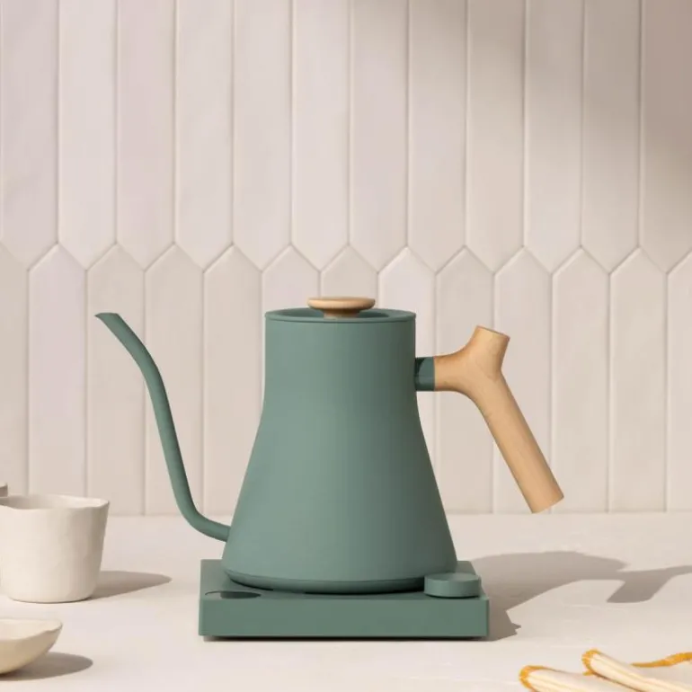 Stagg EKG elektrisk vannkoker 0,9 L smoke green