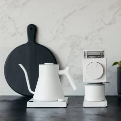 Stagg EKG Pro elektrisk vannkoker 0,9L matt hvit