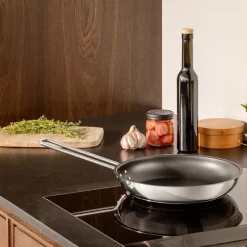 Stainless Steel stekepanne 24 cm Slip-Let® belegg