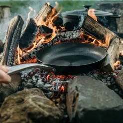 Stekepanne i støpejern 24 cm