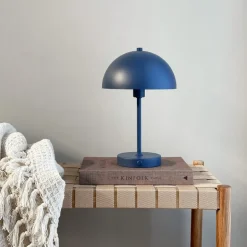 Stockholm portable bordlampe version 2 30 cm indigo