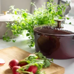 Støpejernsgryte 4,4L zinfandel