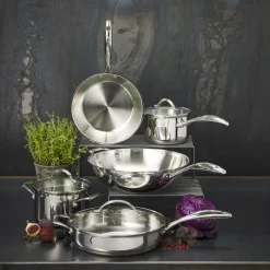 STS gryte m/ lokk 2,5L/18 cm