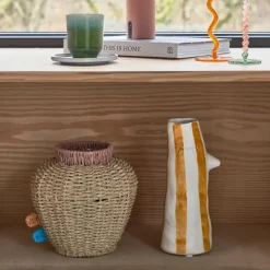 Styles vase m/ nebb og øyevipper 34 cm amber