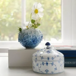 The Art of Giving Flowers vase hortensia blå