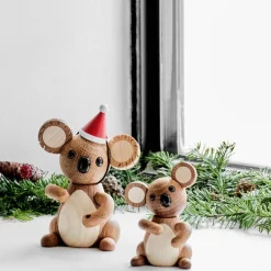 The Chistmas Hat nisselue til Spring Copehagen trefigur 3,2 cm