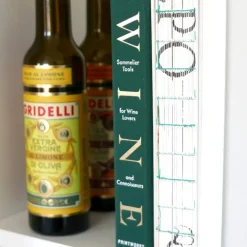 The Essentials vinsett