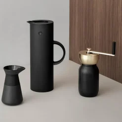 Theo melkemugge 0,4L svart