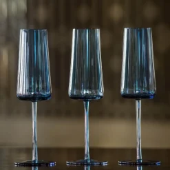 Tokyo Wine champagneglass 30 cl blå lyster