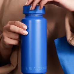 Travel termoflaske Life is a journey 50 cl koboltblå