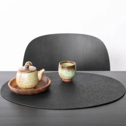 Troja dekkebrikke 45x33 cm oval svart