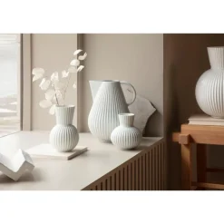 Tura vase 18 cm porselen hvit