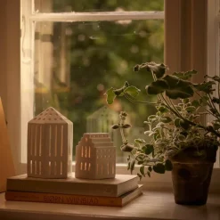 Urbania lyshus høy kirke