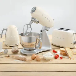 Vannkoker KLF03 1,7L krem