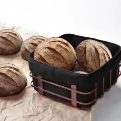Vintri brødkurv 19x19 kobber/svart