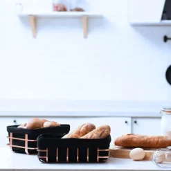 Vintri brødkurv 19x19 kobber/svart