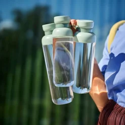 Vita vannflaske 0,5L nordic sage