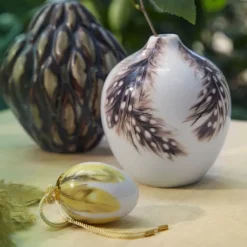 Vårkolleksjon påskeegg 2025 store pirolfjær