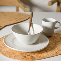 White Satin asjett 23 cm