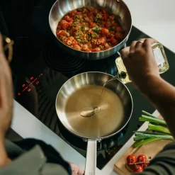 Wokpanne i stål 28 cm