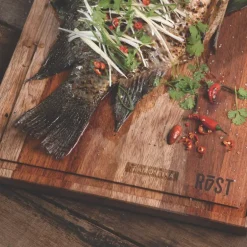 Wooden board skjære- og serveringsfjøl 40x28 cm brun